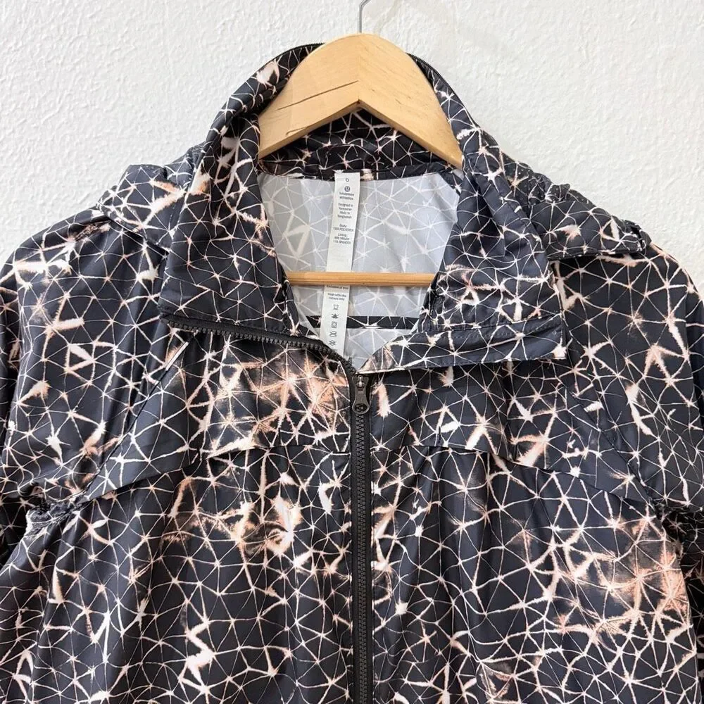 Lululemon | Miss Misty Jacket II Black Star Crushed Multi Women's Size 6